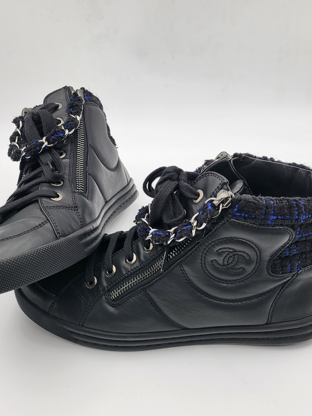 CHANEL LAMBSKIN LEATHER TWEED ZIPPED HI-TOP SNEAKERS 6.5. Authentic.
